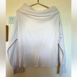 NWTs Free People Hazy hearts thermal top size small